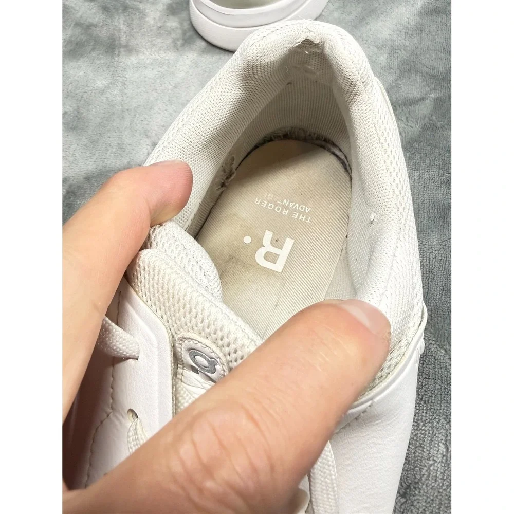 On Cloud The Roger Advantage Sneakers Mens 11.5 White Gold Tennis Shoes